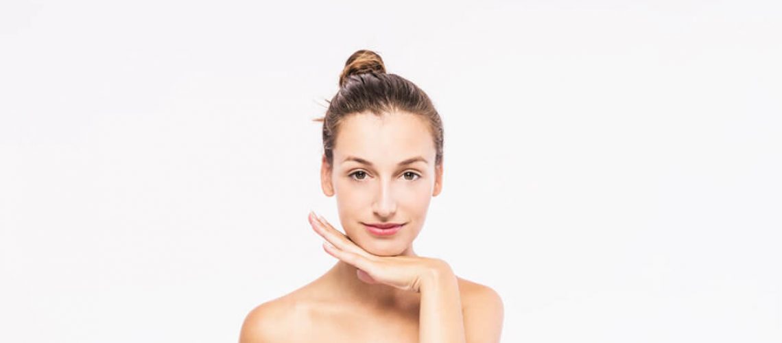 Elimina las manchas faciales con este tratamiento